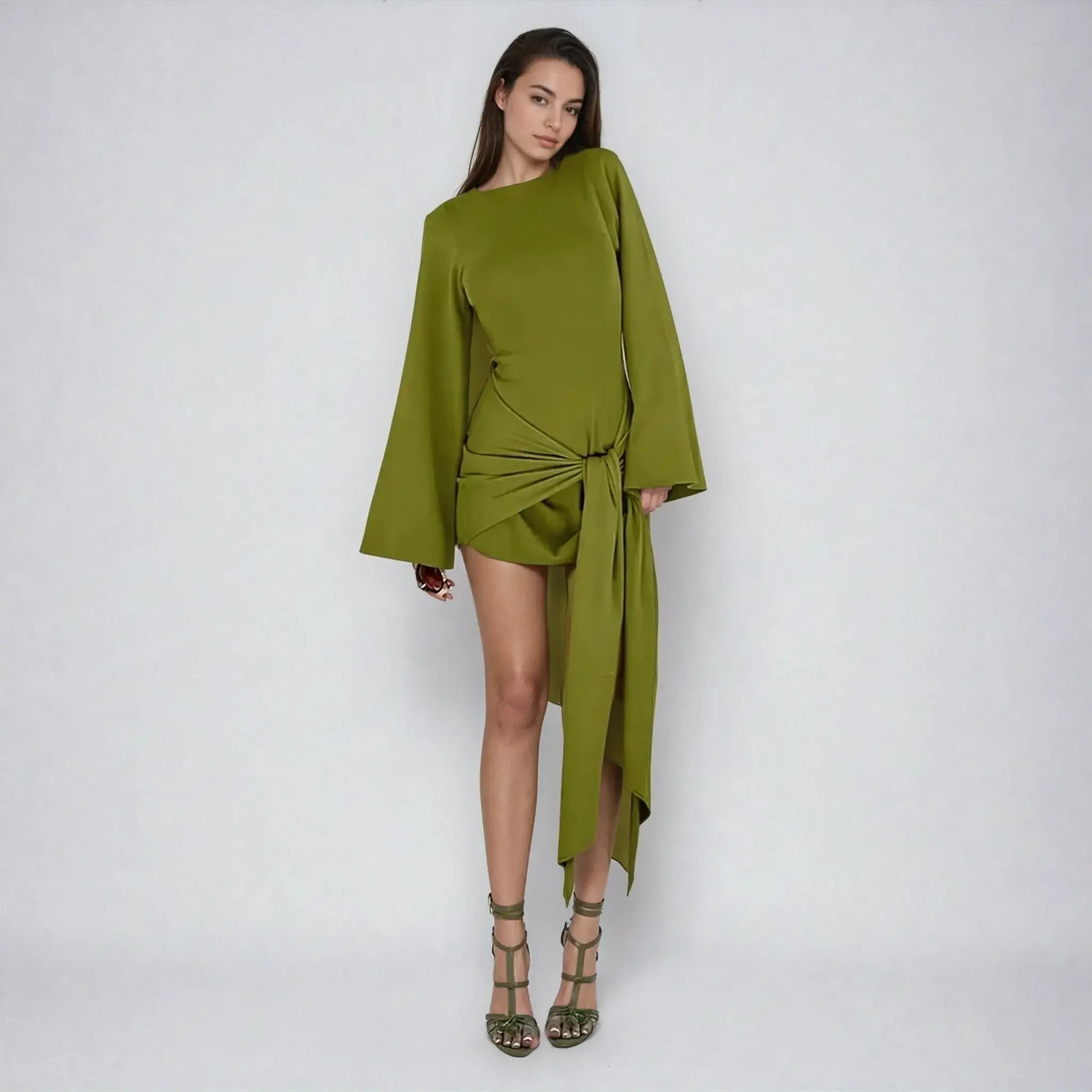 שמלת מיני בשילוב קשירה- אלמה – לנשים בעיצוב אלגנטי מבית ʟᴜɴᴀʀᴇ