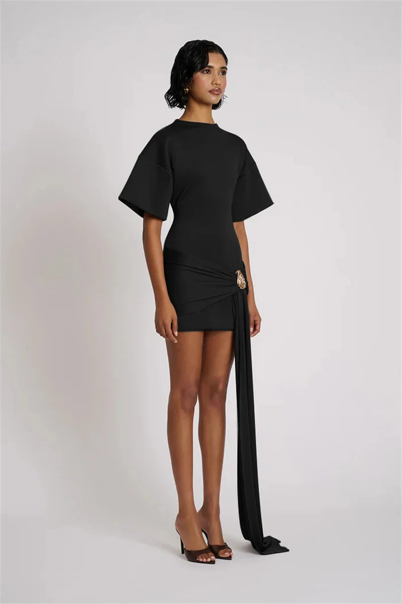 שמלת מיני דגם סיאנה – לנשים בעיצוב אלגנטי מבית ʟᴜɴᴀʀᴇ