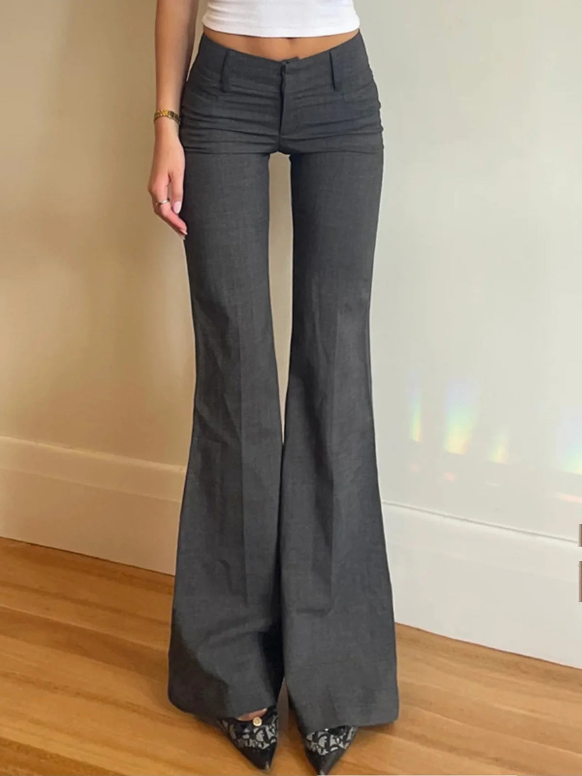 מכנס פדלפון מיה – לנשים בעיצוב אלגנטי מבית ʟᴜɴᴀʀᴇ