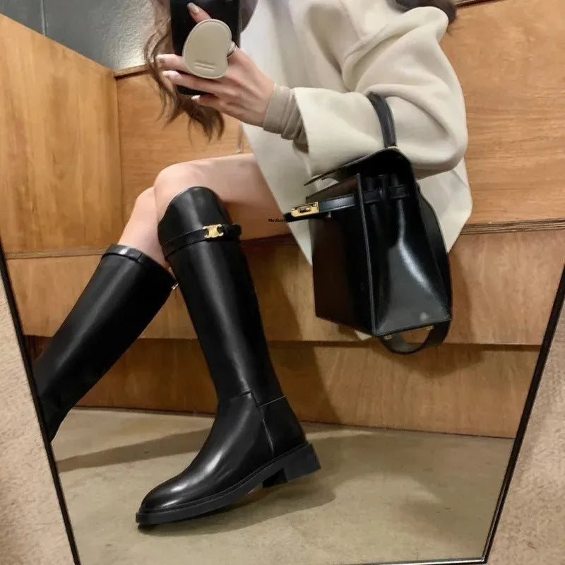 מגפיי עור – לנשים בעיצוב אלגנטי מבית ʟᴜɴᴀʀᴇ