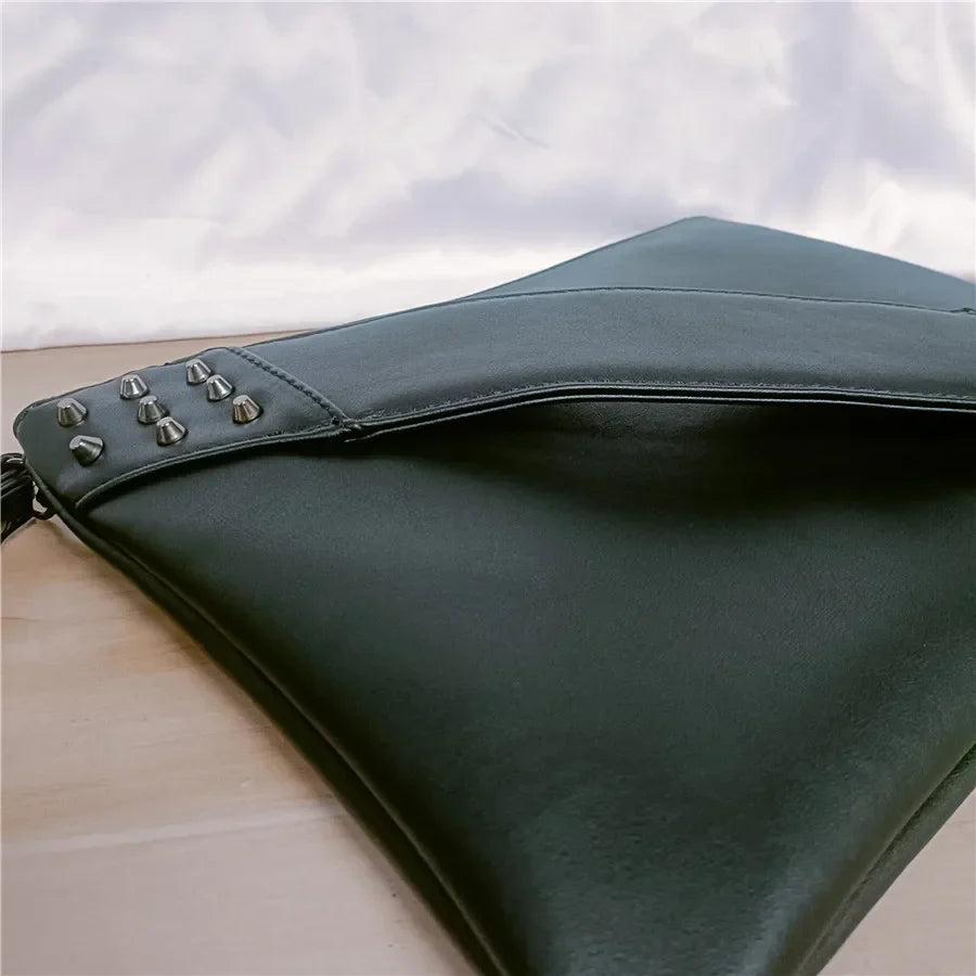 תיק דגם תאיר – לנשים בעיצוב אלגנטי מבית ʟᴜɴᴀʀᴇ