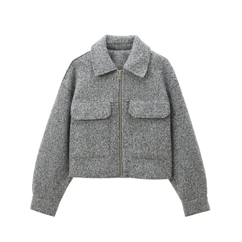 ג׳קט אודרי לנשים בעיצוב יוקרתי, גזרה מחמיאה ובד איכותי למראה אלגנטי