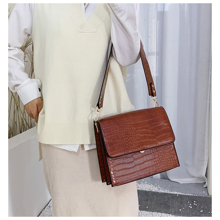 תיק דגם תהל – לנשים בעיצוב אלגנטי מבית ʟᴜɴᴀʀᴇ